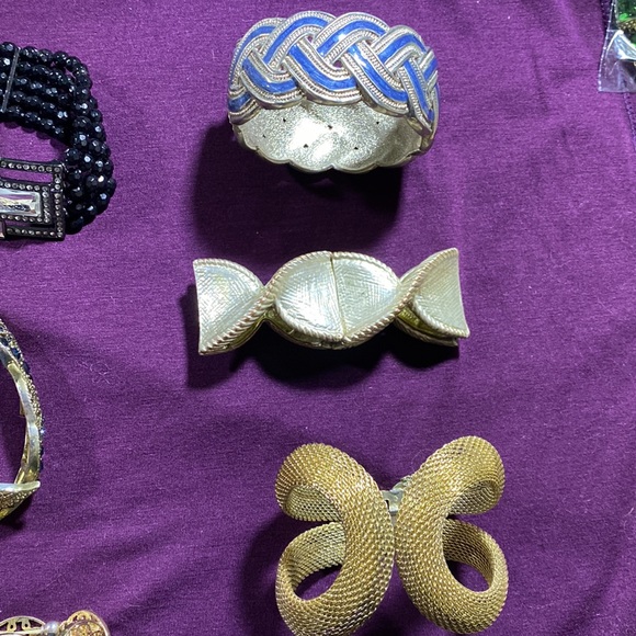 Set of 7 bangles/ bracelets - Picture 3 of 4